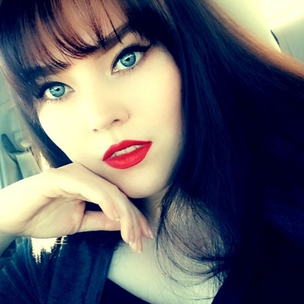 Meet your Posher, Logan